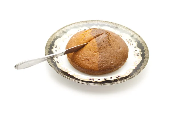 Νωπά ψημένα κέικ Μαρμπρέ στο πλαστικό πιάτο — Φωτογραφία Αρχείου