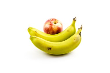 Kırmızı elma ile taze sarı muz