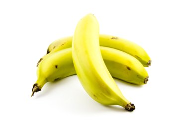 beyaz zemin üzerine taze sarı muz