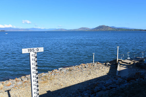 The measurements for water tide at a river, Steel Ruler Water Level Meter for Water Depth Measuring of Well Dam Lake Irrigation and Hydropower Station.