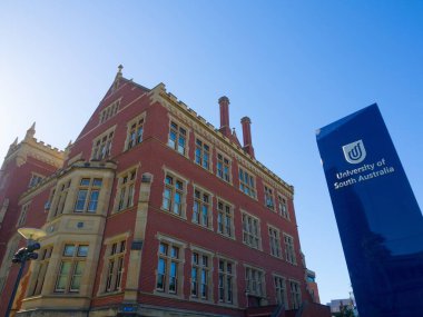 ADELAIDE, GÜNEY AUSTRALYA. 15 Kasım 2018 'de. Güney Avustralya Üniversitesi, Adelaide şehir merkezindeki Kuzey Terası 'nda bulunan bir devlet üniversitesidir..