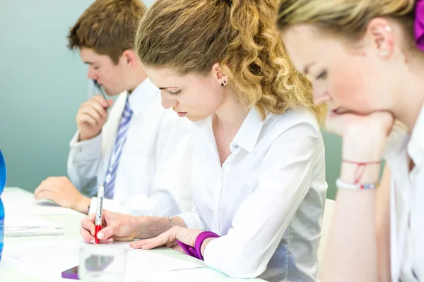 Debating tournament — Stock Photo, Image