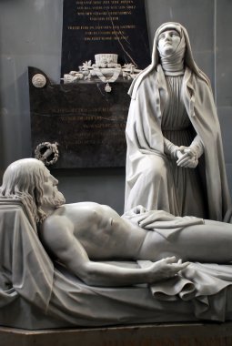 Bern, İsviçre Katedrali'nde düşmüş asker Anıtı