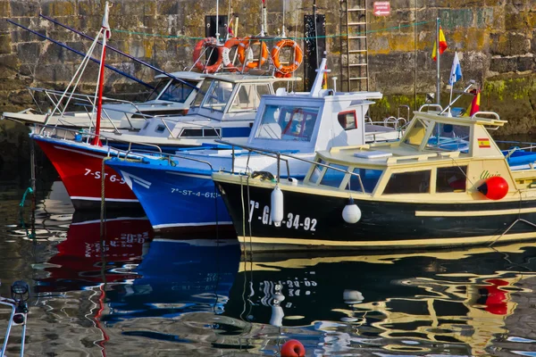 Båtar i resten — Stockfoto