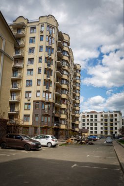 Irpin 'in yok edilmesi. Mayıs 2022. Irpin, Kiev bölgesi, Ukrayna. Rusya Ukrayna savaşı. Irpin 'de kavgadan sonra hasar gördü