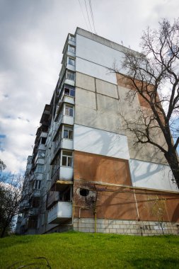 Irpin 'in yok edilmesi. Mayıs 2022. Irpin, Kiev bölgesi, Ukrayna. Rusya Ukrayna savaşı. Irpin 'de kavgadan sonra hasar gördü