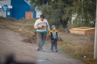 Izium, Kharkiv bölgesi, Ukrayna - 09.22.2022: Izium 'un imhası. Rusya Ukrayna savaşı. Kavgadan sonra İzium 'da hasar gördü