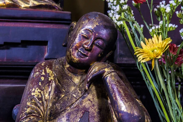 Gelassenheit in der Pagode - Vietnam — Stockfoto