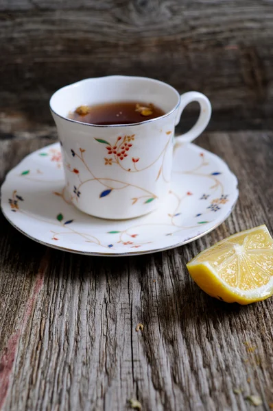 Tasse de thé au citron — Photo