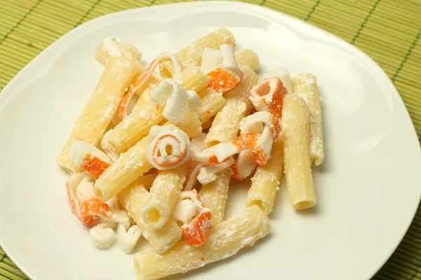 surimi ve ricotta peynirli makarna