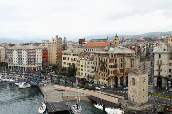 Savona - utsikt över port Stockbild