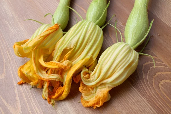 Fresh zucchini — Stock Photo, Image