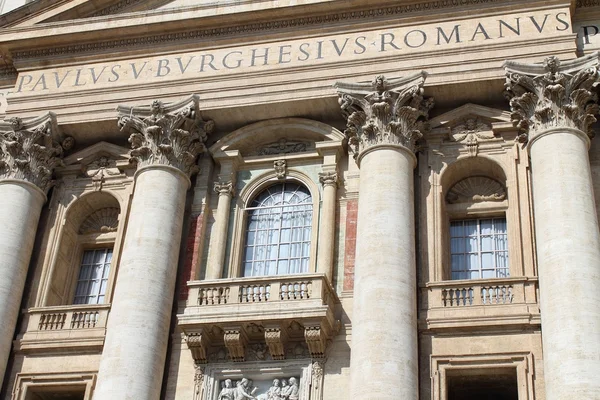 Balcony of St. Peter's Basilica — Stock Photo, Image