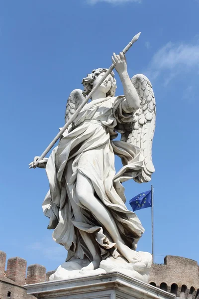 Ponte Sant'Angelo (Saint.Angel Köprüsü) Roma'da melek heykeli — Stok fotoğraf