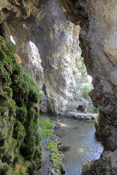 Cave in Doms Garden, Avignon — Stock Photo, Image