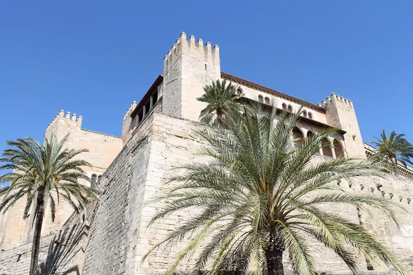 Palma de mallorca, almudaina királyi palota — Stock Fotó