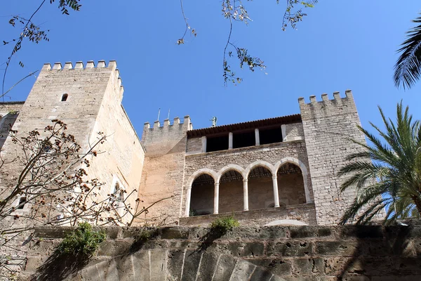 Palma de mallorca, královský palác almudaina — Stock fotografie