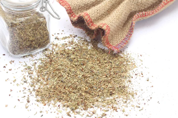 Herbes de provence ve Cam Kavanoz