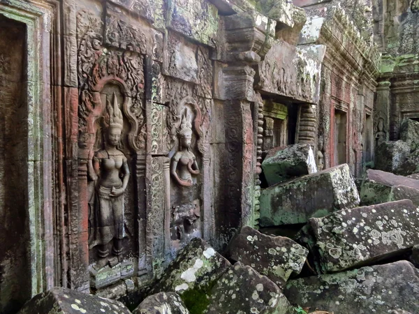 Figura antigua Angkor Wat — Foto de Stock