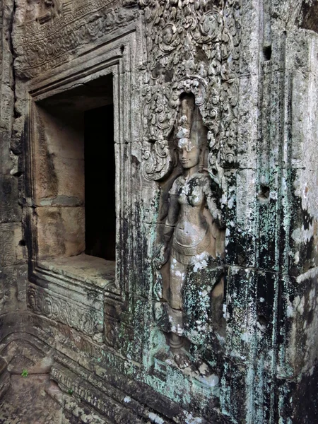 Figura antigua Angkor Wat — Foto de Stock