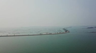 Dasandun Adası, Qinzhou, Guangxi, Çin 'deki en güzel deniz yolunun hava fotoğrafları.