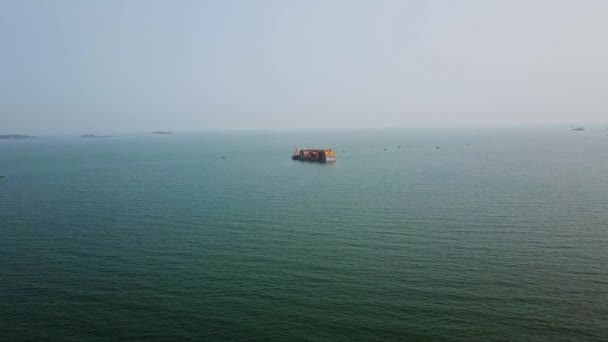 Luftaufnahme Eines Kies Bergungsschiffes Der Nähe Des Meeres Sandminenschiff — Stockvideo