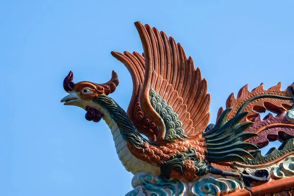 Painted Phoenix Statue Roof Traditional Chinese Ancient Building — Stock fotografie