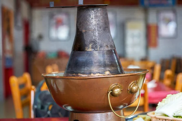 Old Beijing Mutton Hot Pot Side Stove Used Copper Pot — Stock Photo, Image