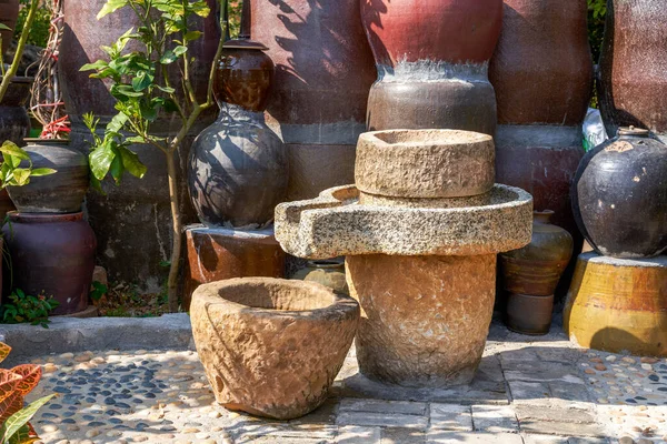 Close Traditional Stone Mill Chinese Garden — Stock Photo, Image