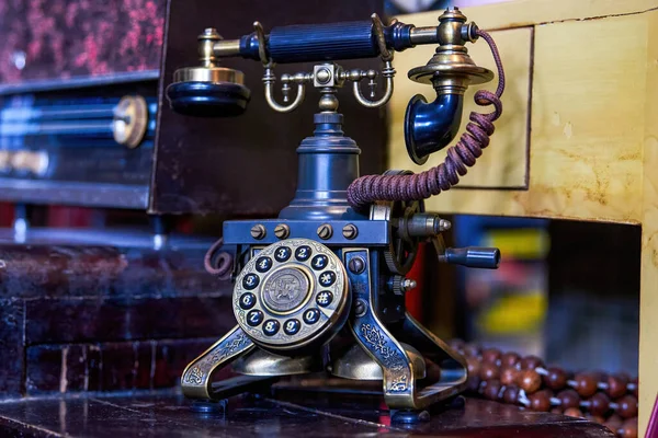 Close Old Retro Traditional Chinese Landline Telephone — стоковое фото