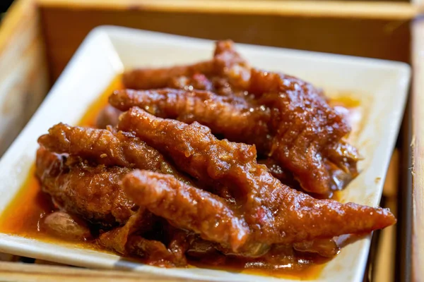 Delicious Cantonese Morning Tea Dim Sum Steamed Chicken Feet — 图库照片