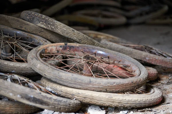 Pile Discarded Bicycle Tires Junkyard — Foto Stock