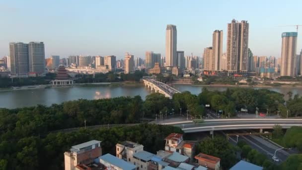 Aerial Photography Yongjiang Bridge Bustling Buildings Coast Nanning Guangxi China — Stockvideo