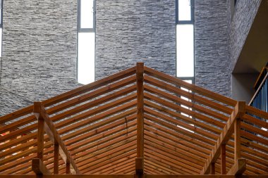 Indoor frame ceiling made of wood