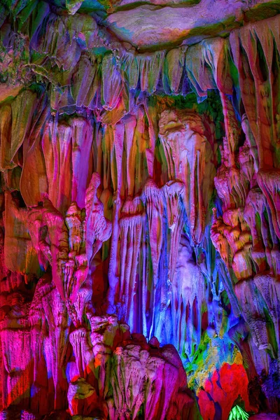 Природні Печери Сталактити Їлінґяні Наннінґ Гуансі Китай — стокове фото