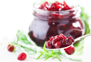 kızılcık sosu cam