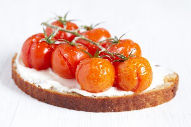 pişmiş domates Bruschetta