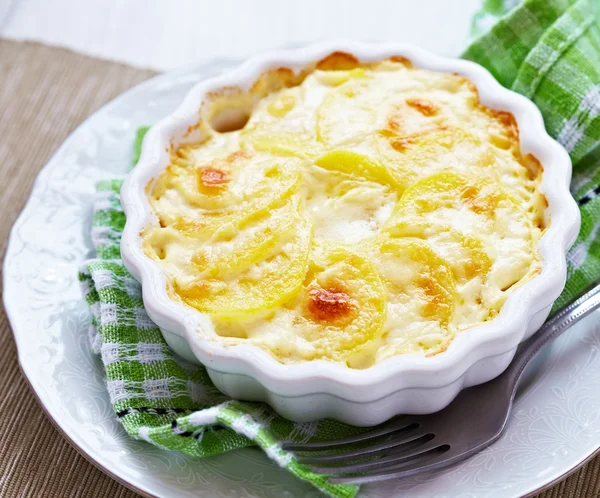 Gratinado de batata com creme — Fotografia de Stock