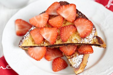 Fransız tostu nutella ile