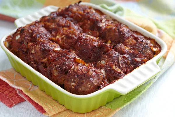 Frikadellen mit Tomatensauce — Stockfoto