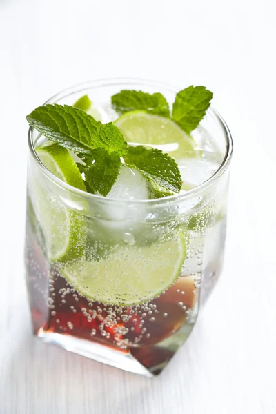Cocktail de mojito fresco — Fotografia de Stock