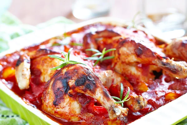 Pollo al forno con verdure — Foto Stock