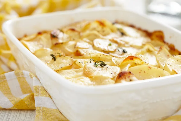 Gegratineerde aardappelen — Stockfoto