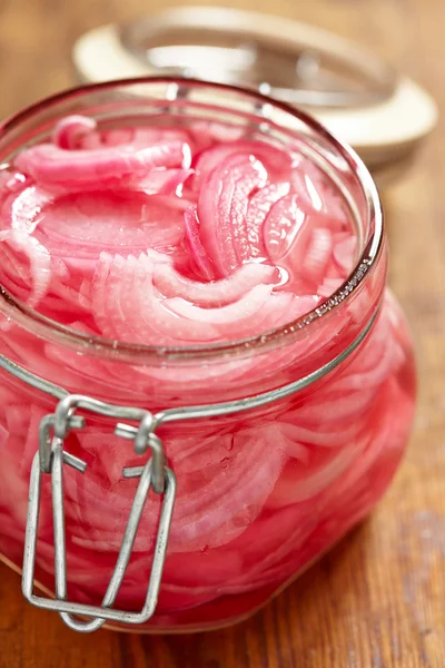 Pickled red onions — Stock Photo, Image