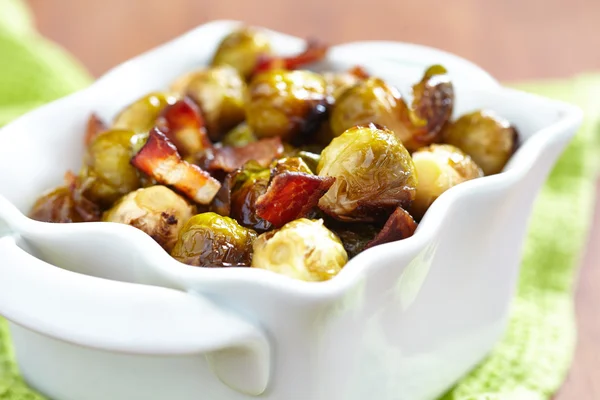 Brussels sprouts with bacon — Stock Photo, Image