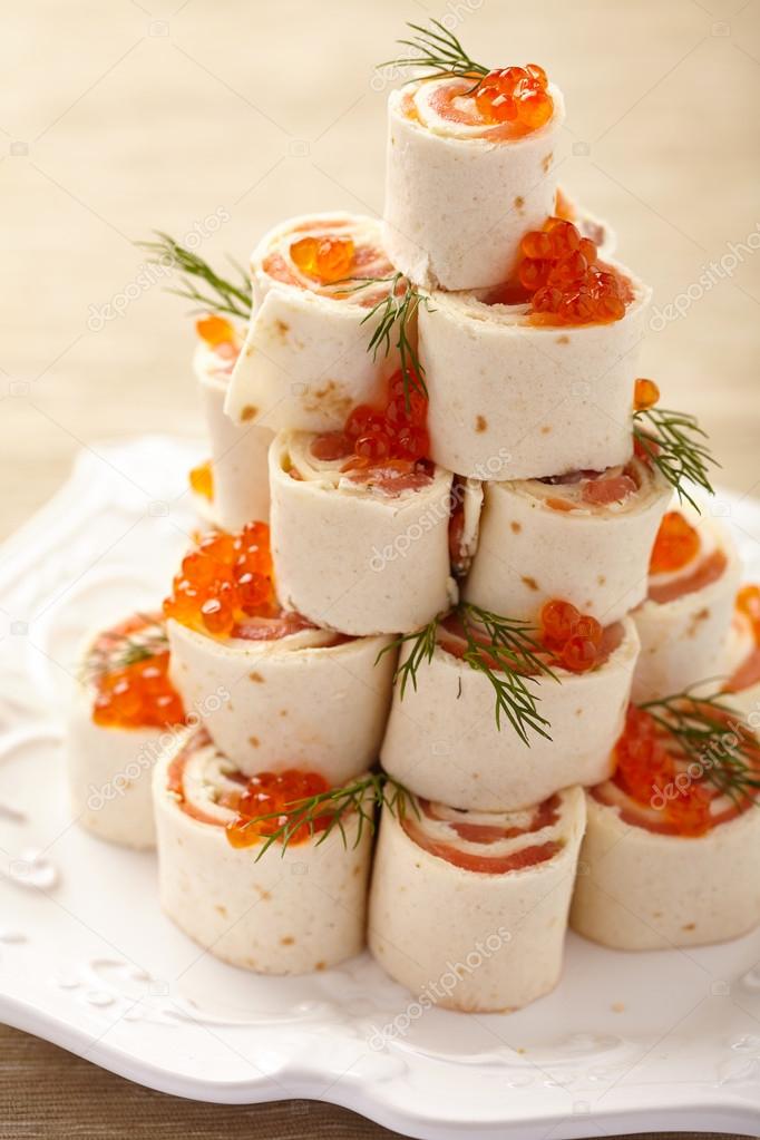 Tortilla roll up with salmon and cheese