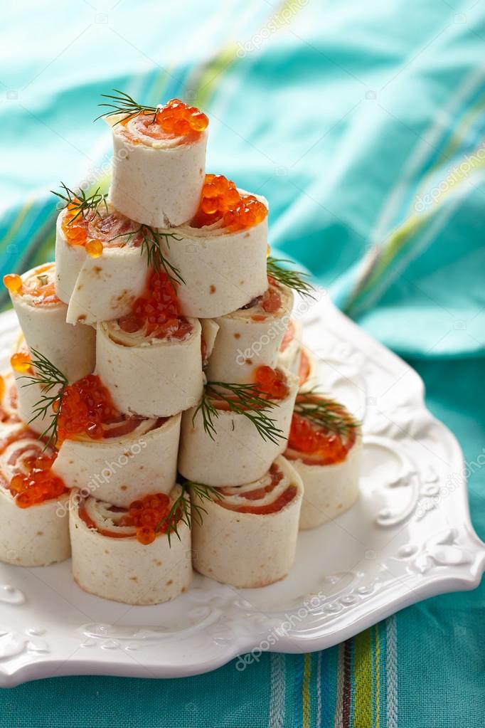 Tortilla roll up with salmon and cheese
