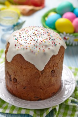 pasta ve renkli yumurta Paskalya için