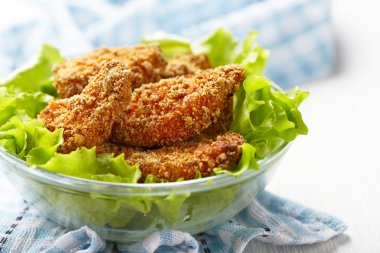 ev yapımı fırında tavuk kanadı