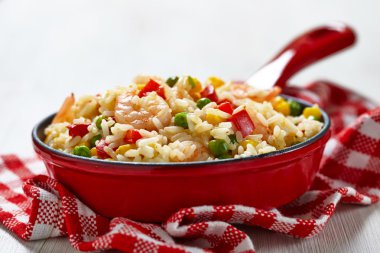 karides ve sebze ile pirinç